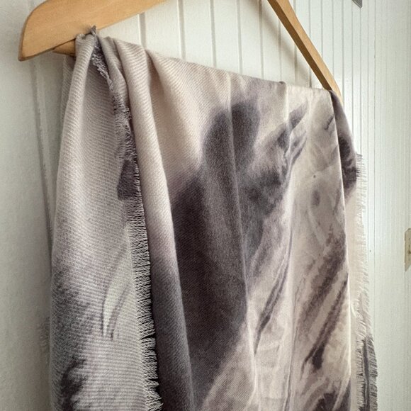 Vince Camuto Ink Wave Scarf - Picture 8 of 15